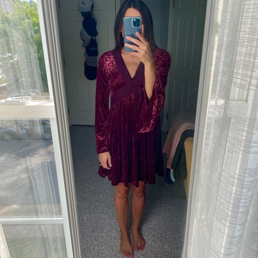 Altar'd State Marin Velvet Dress - Picture 3 of 9